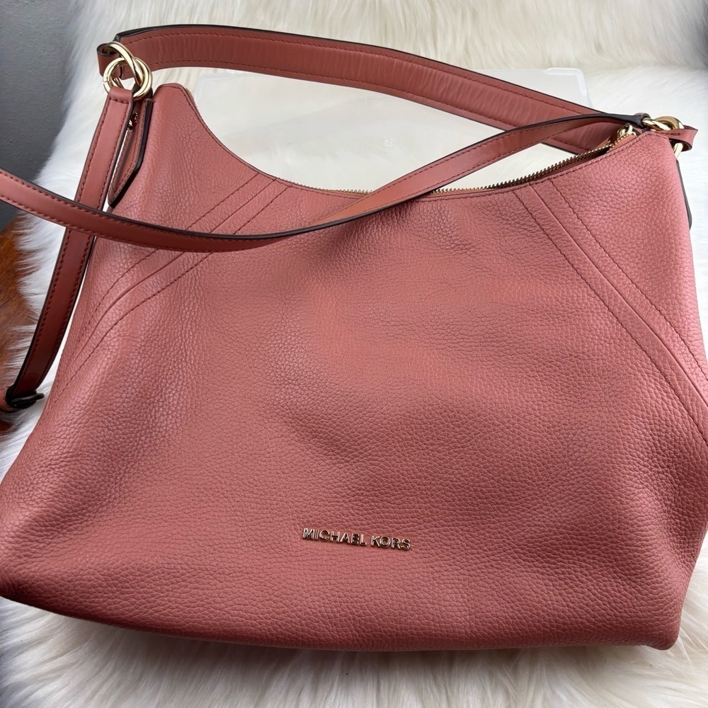 MICHAEL KORS ARIA PEBBLE SHOULDER /CROSSBODY TOTE-HOBO BAG